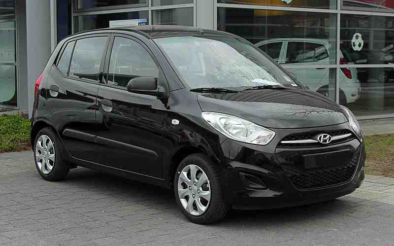 Monthly car rental HUYNDAI I10